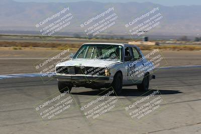 media/Oct-01-2022-24 Hours of Lemons (Sat) [[0fb1f7cfb1]]/10am (Front Straight)/